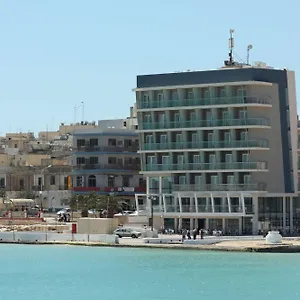 Water's Edge Hotel Birżebbuġa